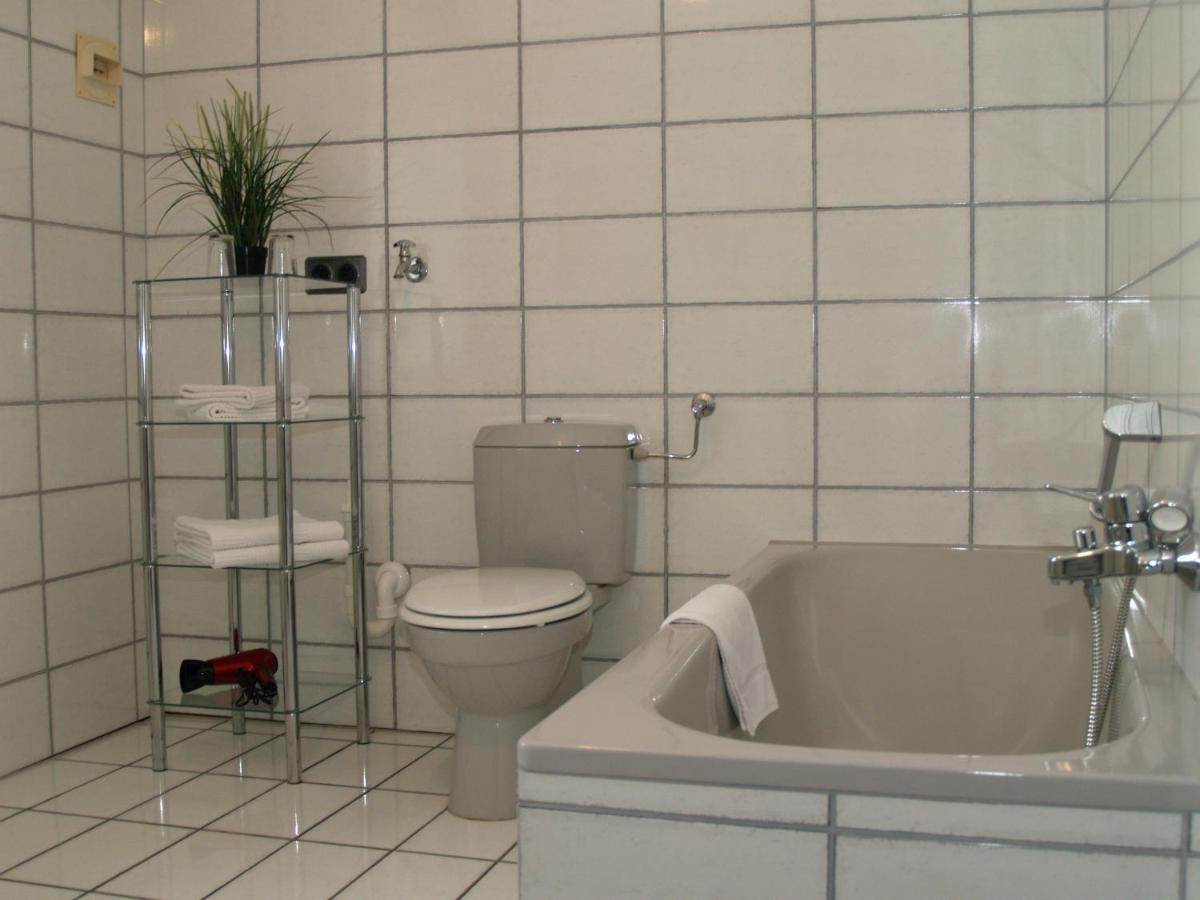 Ferienwohnung Roeben 심머라스 객실 사진