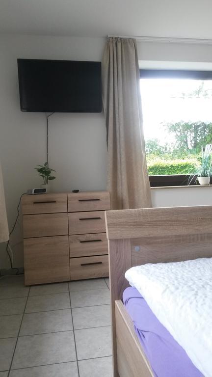 Ferienwohnung Roeben 심머라스 외부 사진