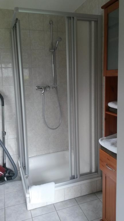Ferienwohnung Roeben 심머라스 외부 사진